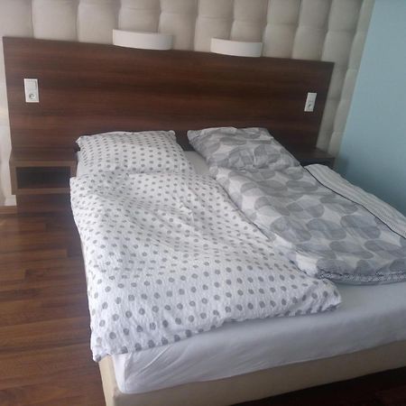 Azzurro Hotel Łukęcin Екстериор снимка