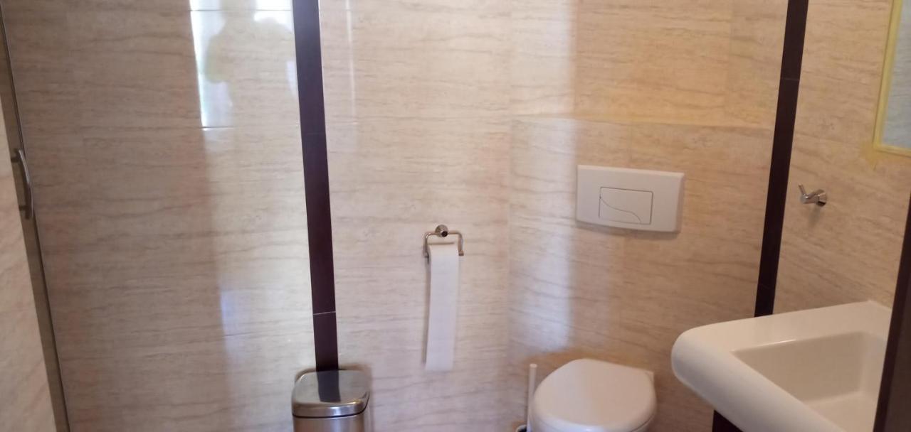Azzurro Hotel Łukęcin Екстериор снимка